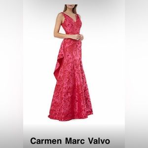 Carmen Marc Valvo Infusion BRAND NEW
Floral Jacquard Ruffle Evening Gown